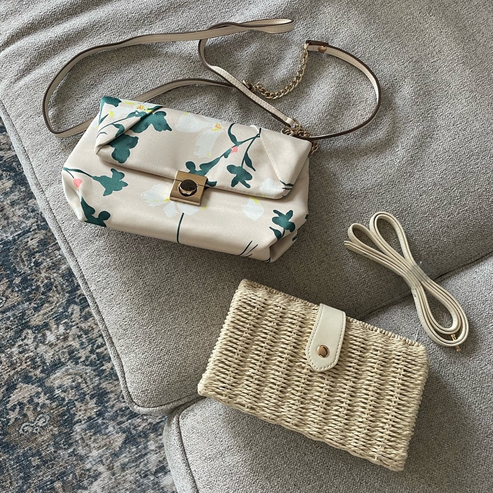 Summer clutches 🌺
